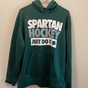 Nike Hooded XL Sweatshirt.